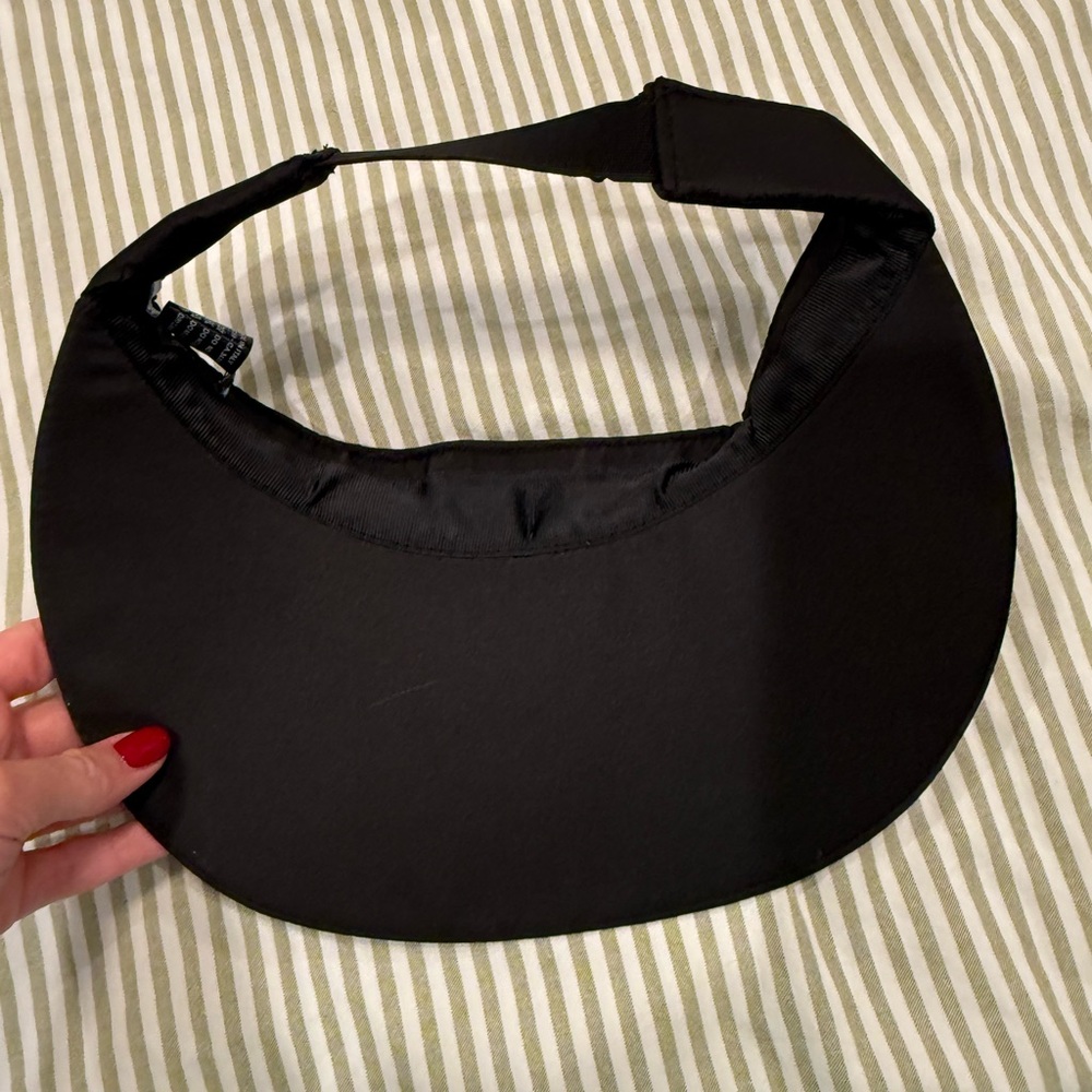 Black Visor - Picture 3 of 5